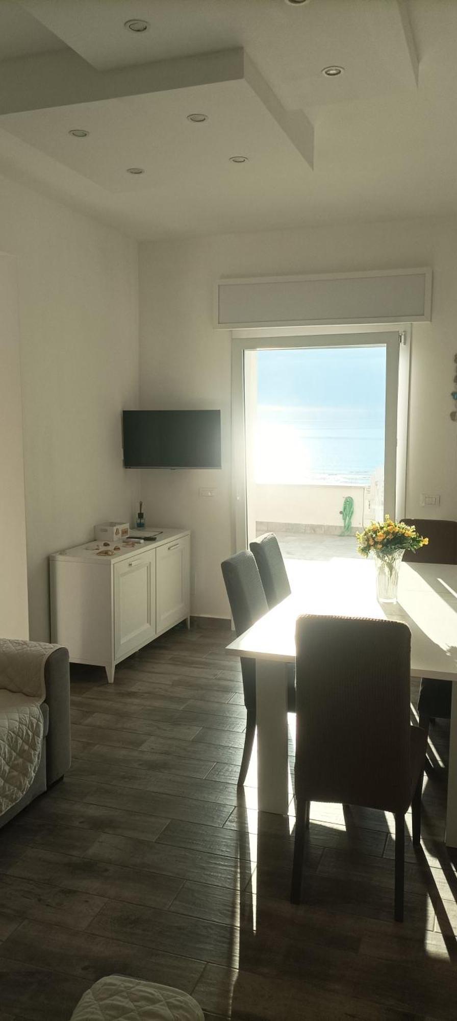 The Suite On The Beach Торваяника Екстериор снимка